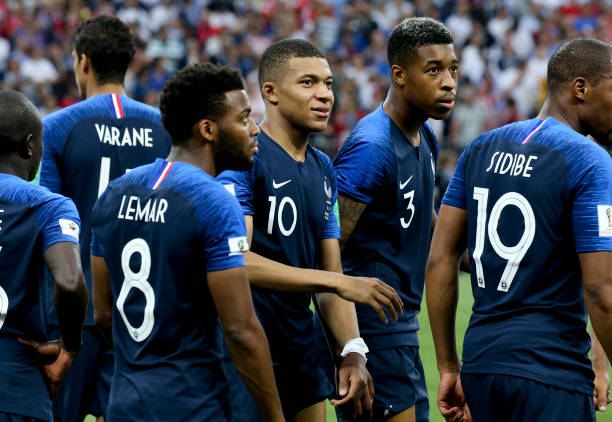 瞬间都会成 瞬间都会成