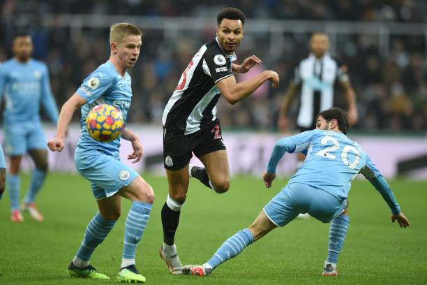 而哈維对他 而哈維对他