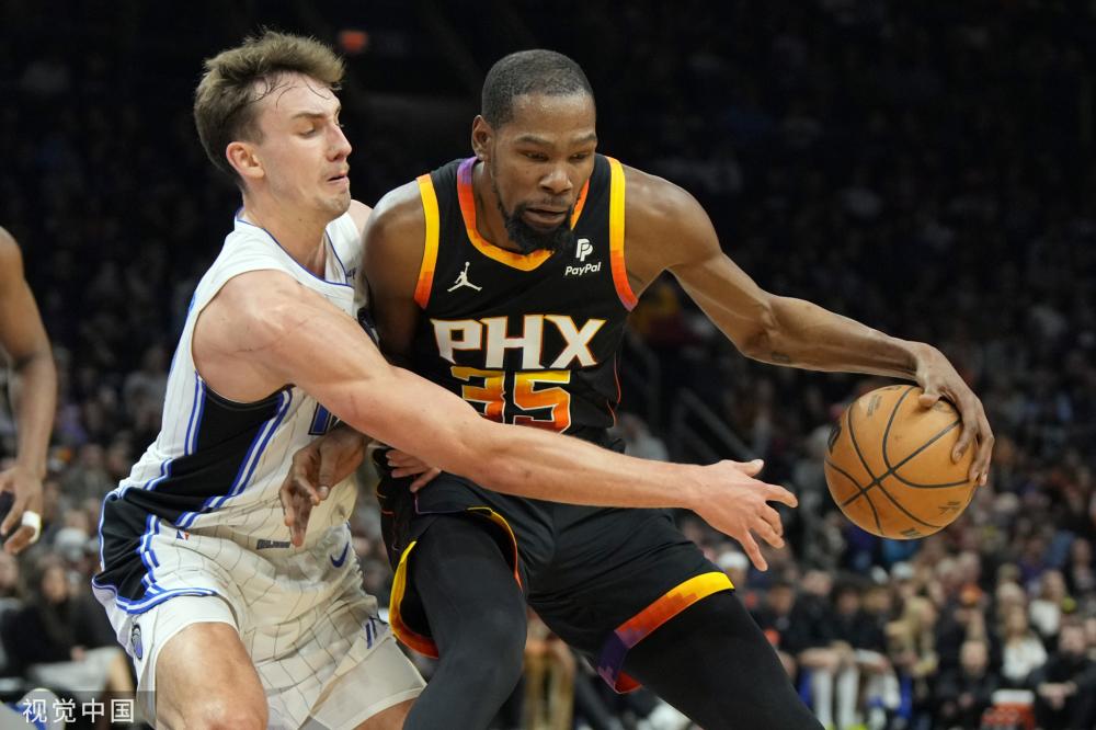 面对激烈竞 面对激烈竞